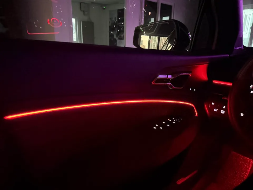 Kia Sportage NQ5 ambient lighting - Kia Sportage NQ5 Ambient Lighting Review: Cost & Results photo 5