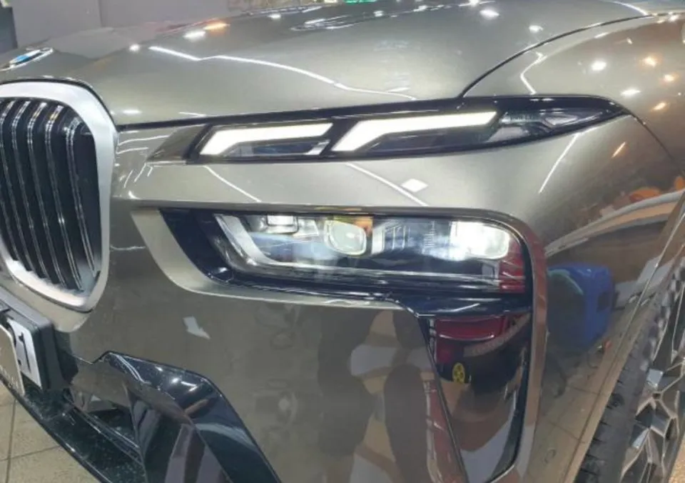 BMW X7 PPF施工事例｜費用目安と仕上がり 施工写真 3-2