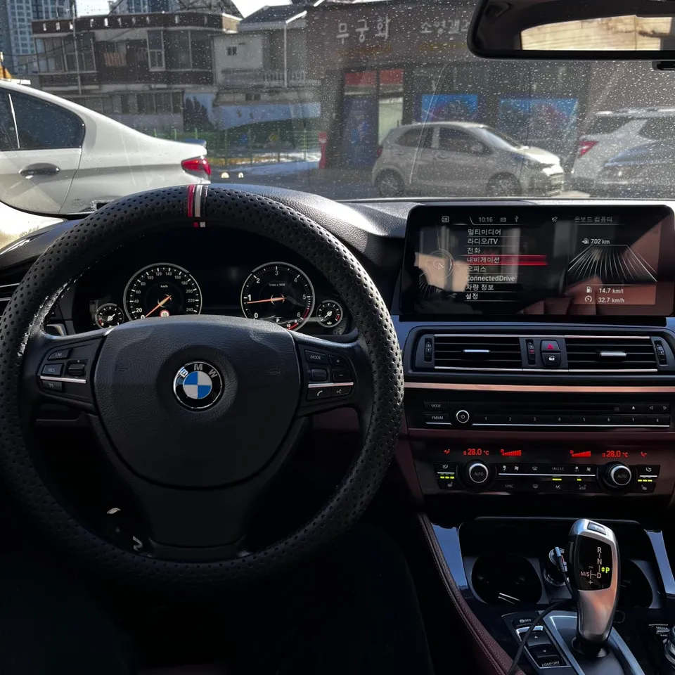 BMW 5 Series F10 android head unit - BMW 5 Series F10 Android Head Unit Upgrade Review photo 3