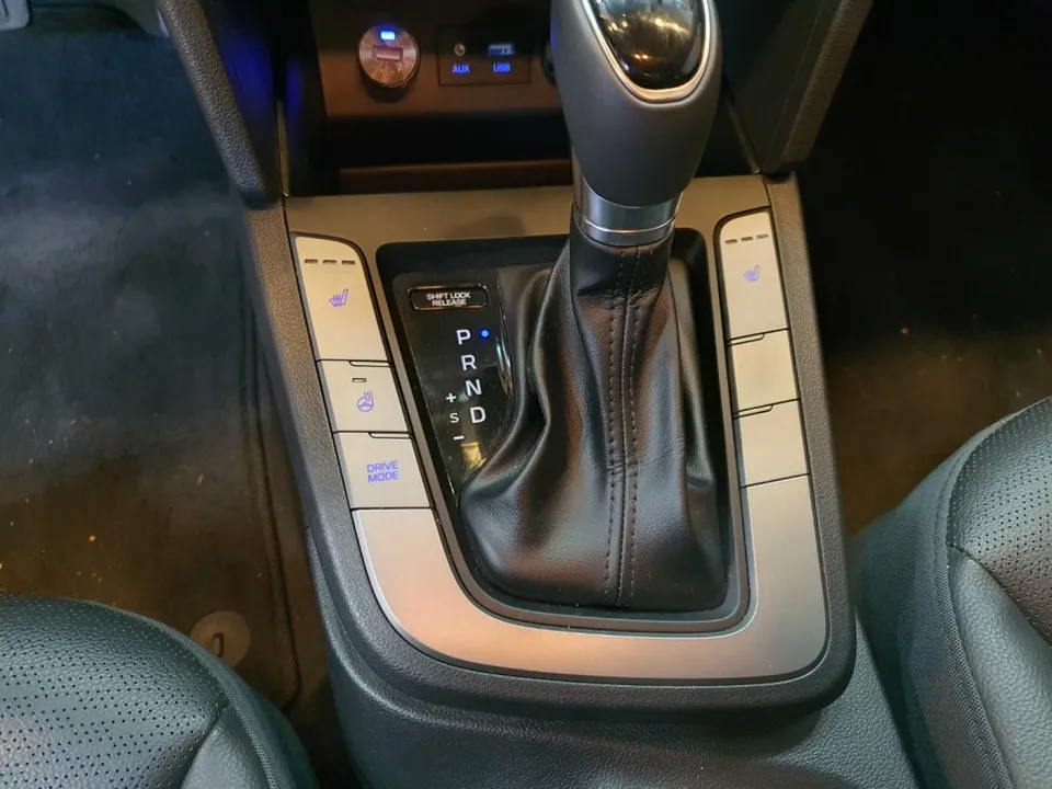 Hyundai Elantra AD oem options - Hyundai Elantra AD OEM Options Review — Factory Upgrade Cost photo 4