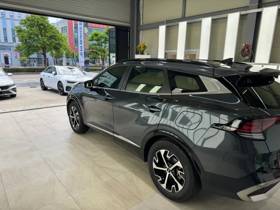 Kia SportageのPPF施工事例|韓国での実例 施工写真 1-3