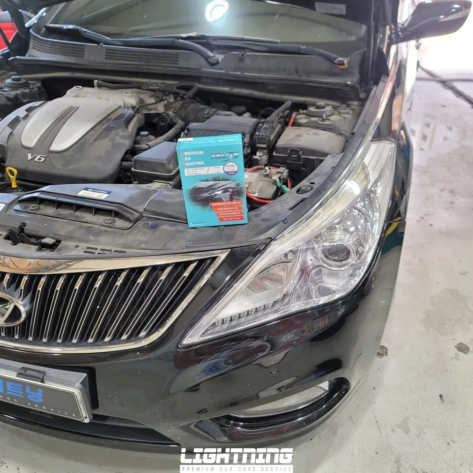 Hyundai Azeraのカーフィルム施工事例|費用目安・仕上がり 施工写真 3-1