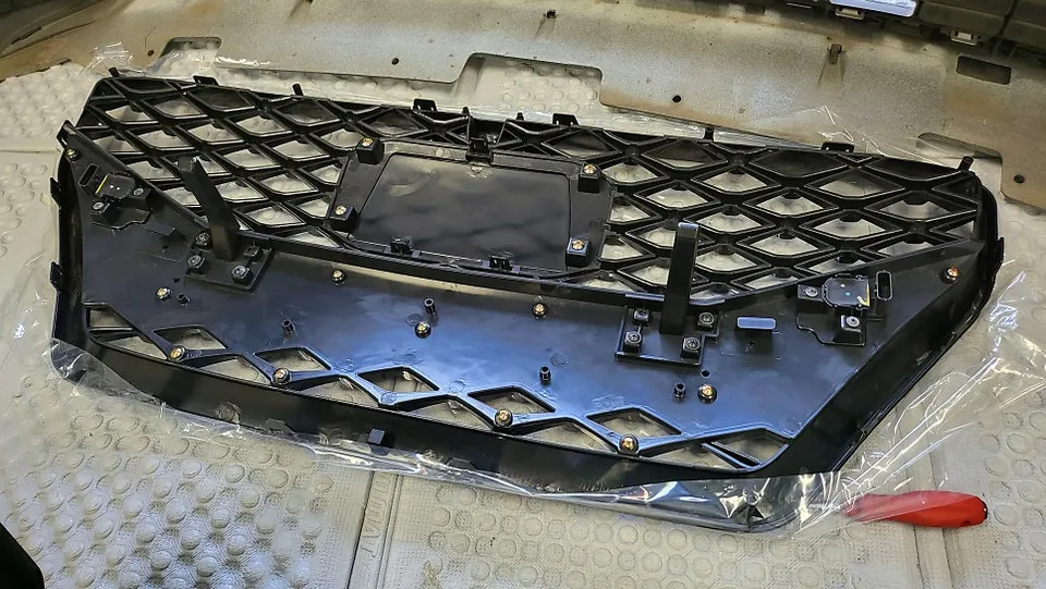 Hyundai Grandeur IGのカーラッピング事例 施工写真 3-1