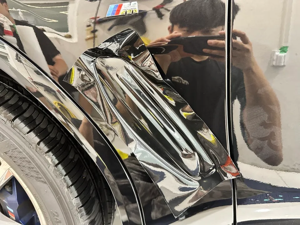 BMW X3のカーラッピング事例｜費用目安・仕上がり 施工写真 6-1