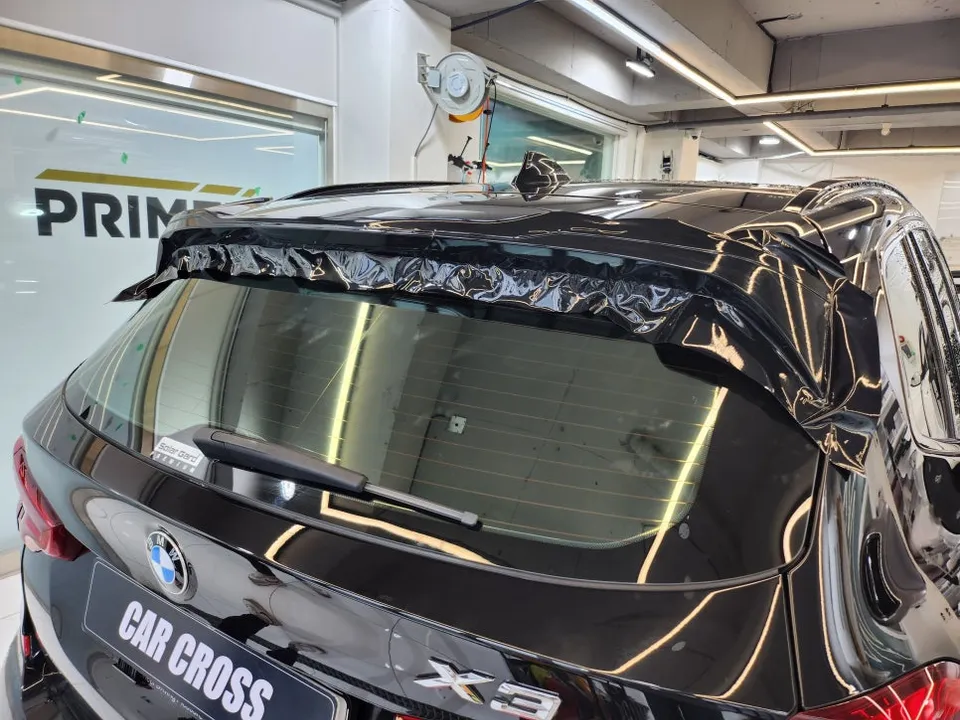 BMW X3のカーラッピング事例｜費用目安・仕上がり 施工写真 7-1