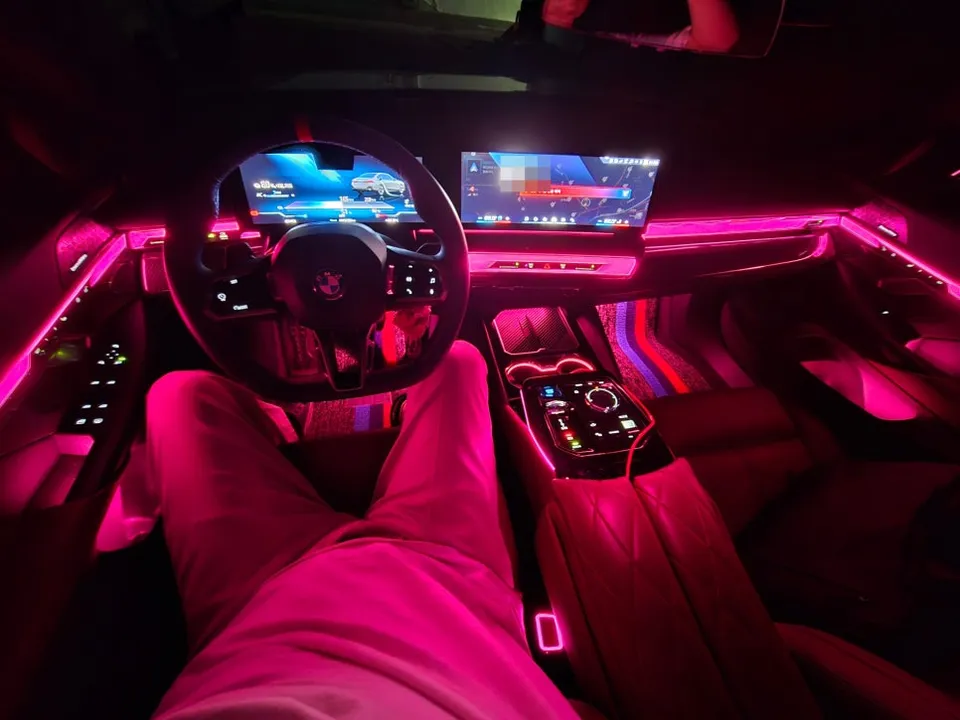 BMW i5 Ambient Lighting Upgrade Review photo 4