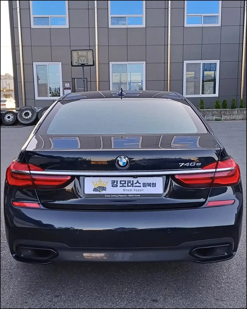 BMW 740e Wheel Repair & Refinishing Review — Diamond Cut Restoration photo 2