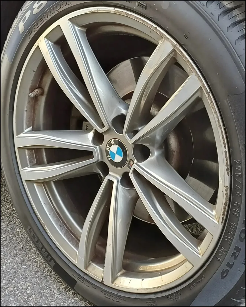 BMW 740e wheel repair - BMW 740e Wheel Repair & Refinishing Review — Diamond Cut Restoration photo 3