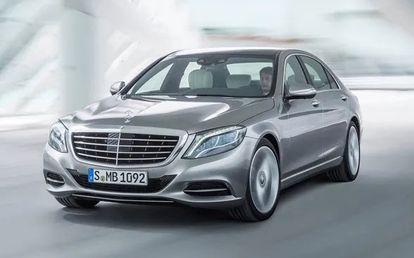 Mercedes-Benz S-Class W222 body kit installation result
