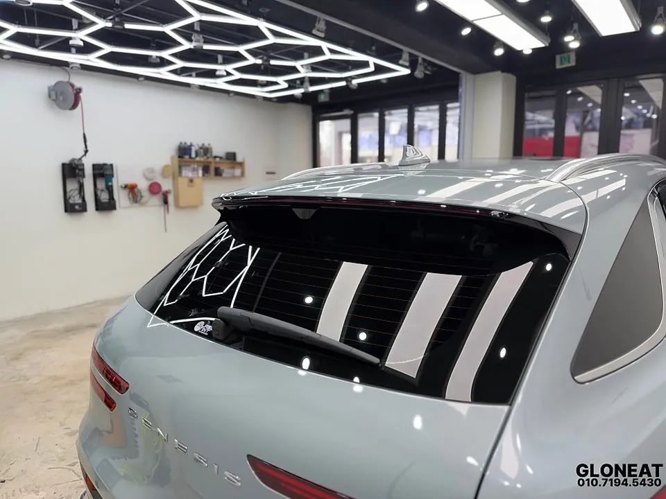 Genesis GV70のカーフィルム施工事例|費用目安・仕上がり 施工写真 2-2