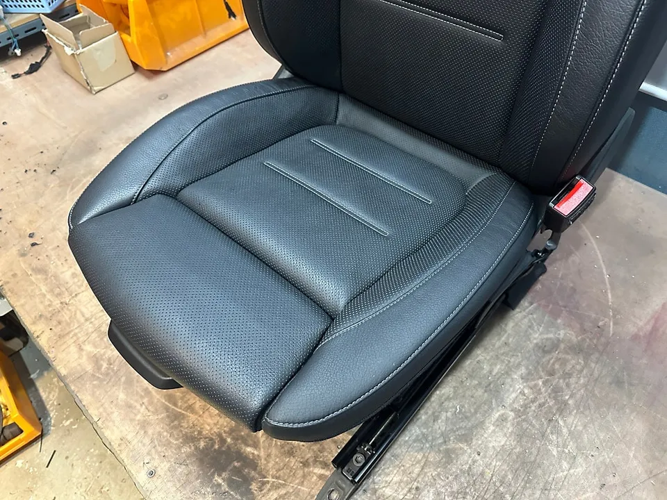 Mercedes-Benz GLA paint correction - Mercedes-Benz GLA Paint Correction Review: Deep Cleaning Results photo 4
