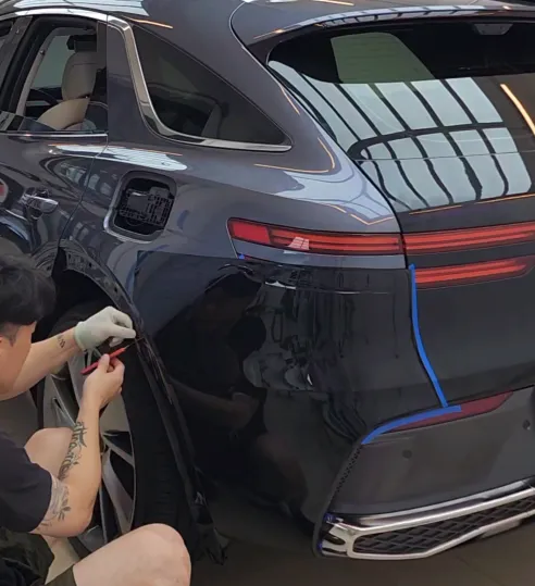 Genesis GV70のカーラッピング事例|費用目安・仕上がり 施工写真 3-3