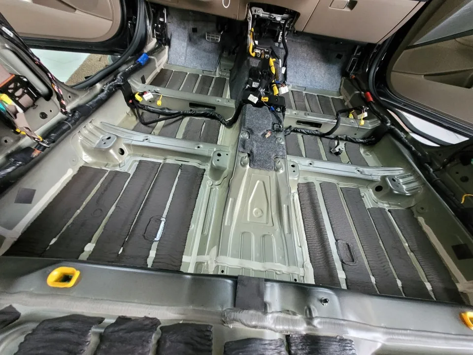 Kia K8 GL3 undercoating - Kia K8 Undercoating Review: Noise King Jeonju Full Soundproofing photo 4