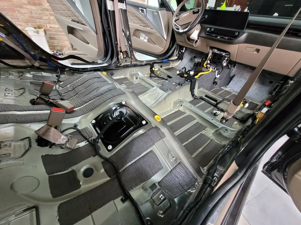 Kia K8 GL3 undercoating - Kia K8 Undercoating Review: Noise King Jeonju Full Soundproofing photo 7
