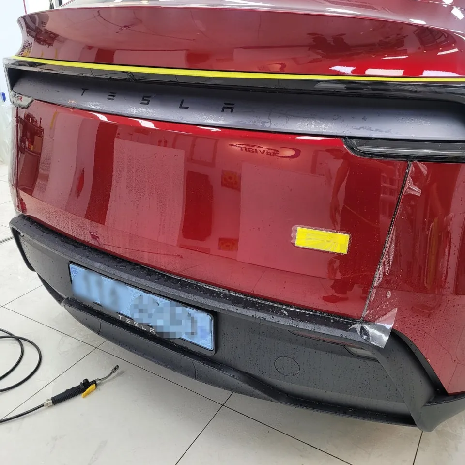 Tesla Model Y PPF施工事例|費用目安・仕上がり 施工写真 3-2