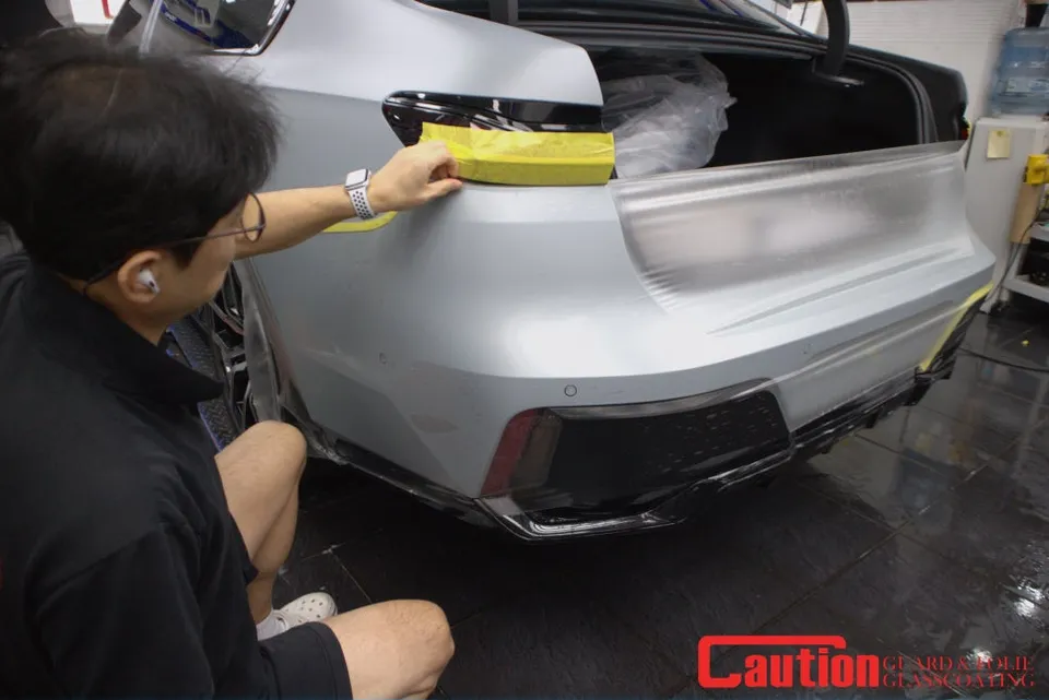 BMW 7 Series G11/G12 PPF施工事例|無光PPFとクローム除去 施工写真 1-3