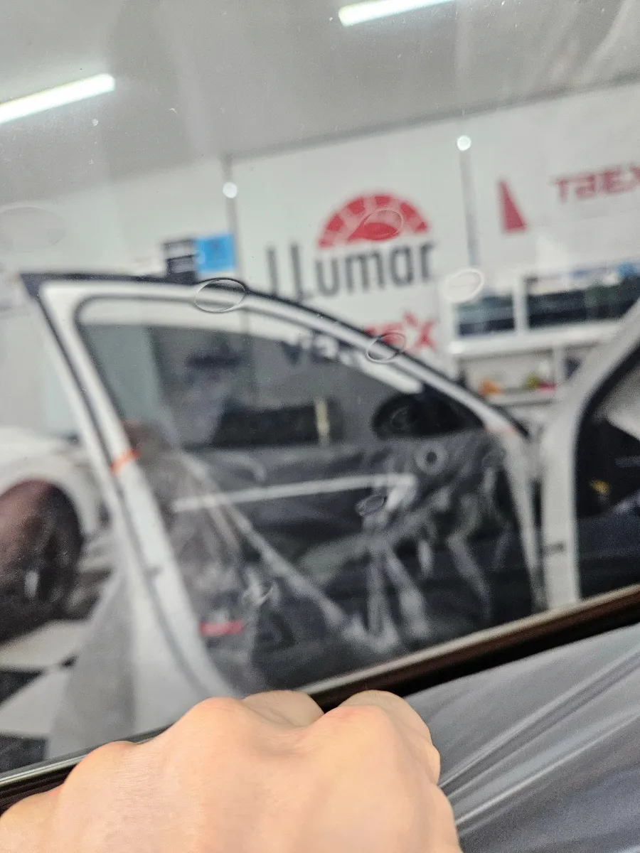 Hyundai Sonataのカーフィルム施工事例｜費用目安・仕上がり 施工写真 4