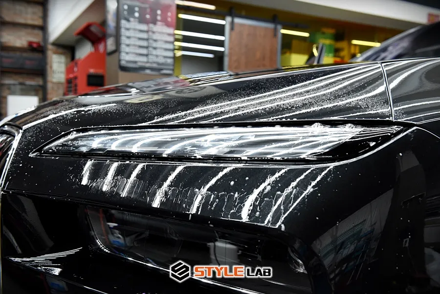 BMW i7 PPF施工事例|費用目安と仕上がり 施工写真 2-1