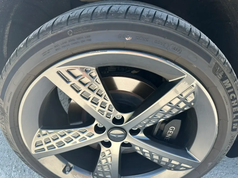 Genesis GV70 wheel repair - Genesis GV70 Wheel Repair & Painting Review photo 3