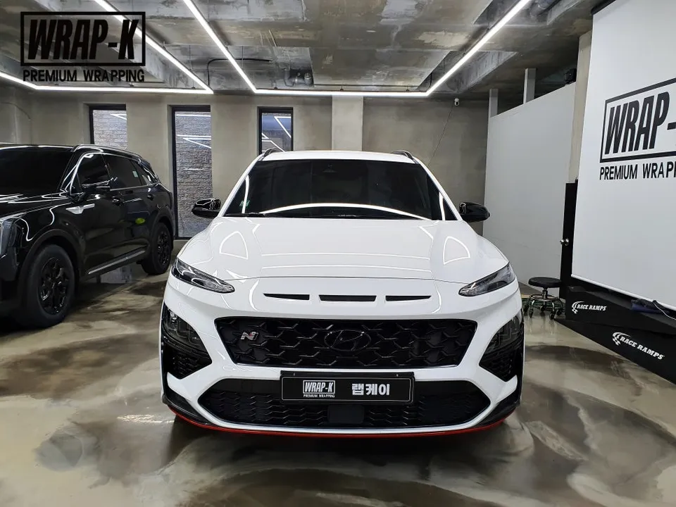 Hyundai Kona vinyl wrap installation result