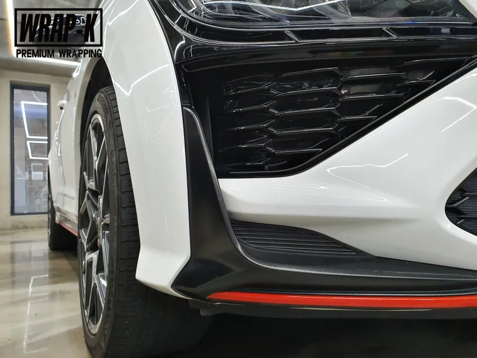 Hyundai Kona vinyl wrap - Hyundai Kona Vinyl Wrap Review: Matte Black Transformation photo 4