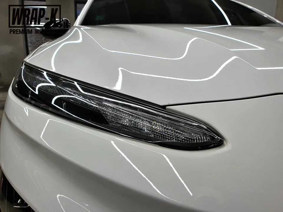 Hyundai Konaのカーラッピング事例 施工写真 3-2