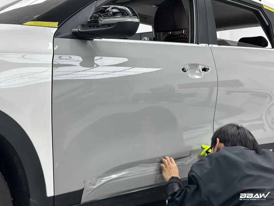 Kia Seltosのカーラッピング事例｜費用目安・仕上がり 施工写真 3-2