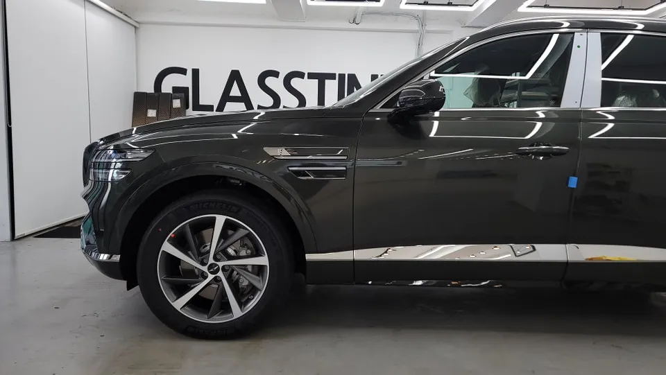 Genesis GV80 Window Tinting Review: Ceramic Film Perfection photo 2