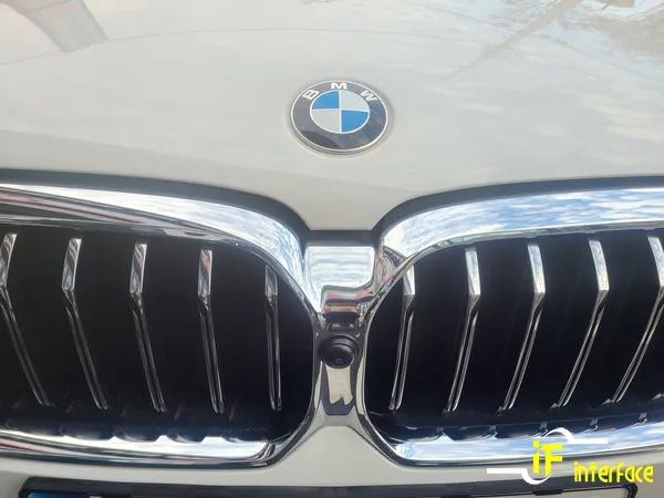 BMW 5 Series G30 surround view camera - BMW 5 Series G30 Surround View Camera Installation Review photo 3