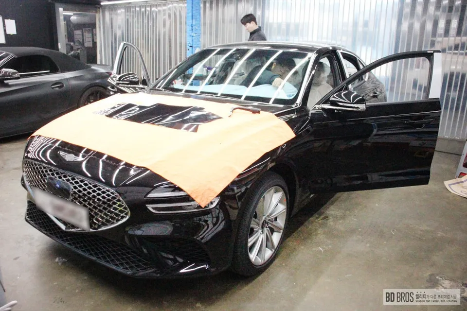 Hyundai G70のカーフィルム施工事例｜費用目安・仕上がり 施工写真 1-3