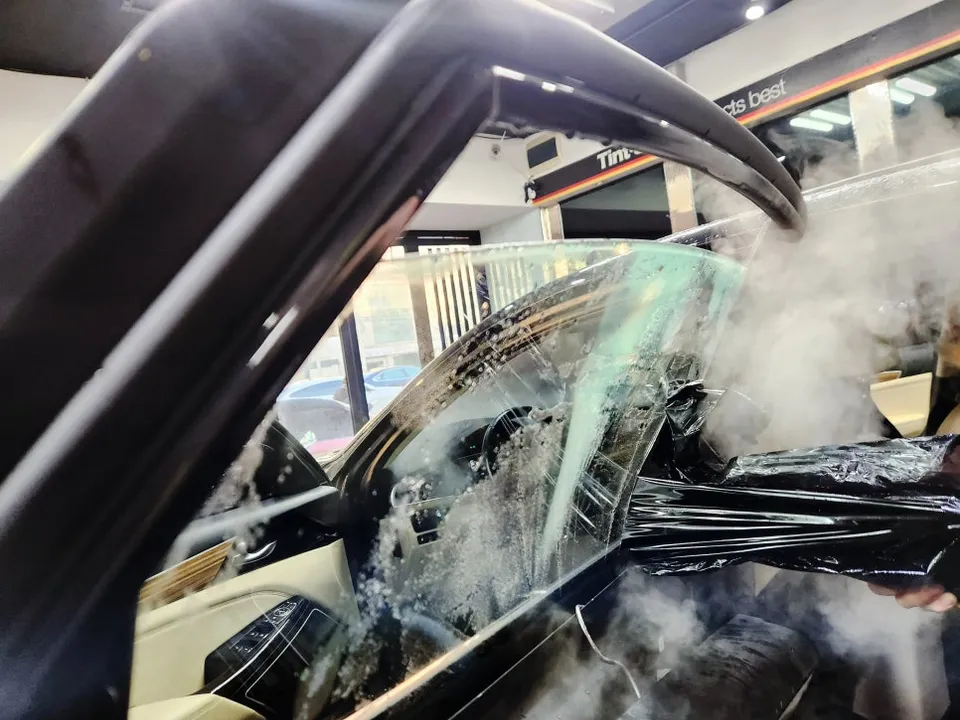 Kia K7のカーフィルム施工事例｜費用目安と仕上がり 写真