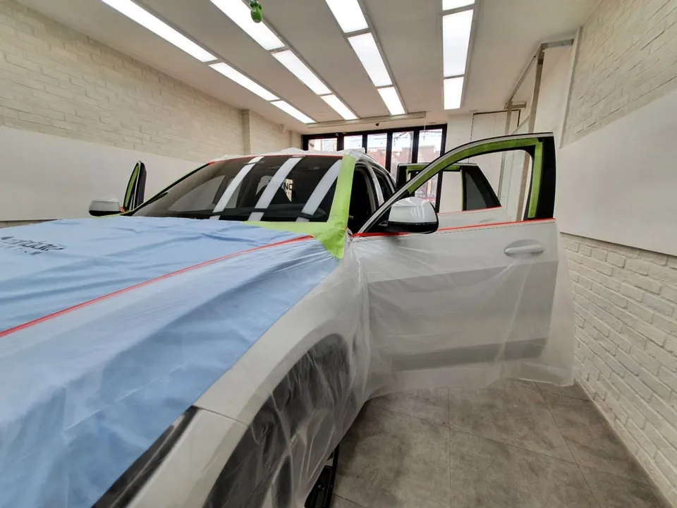 BMW X5 PPF施工事例｜費用目安と仕上がり 施工写真 1-3
