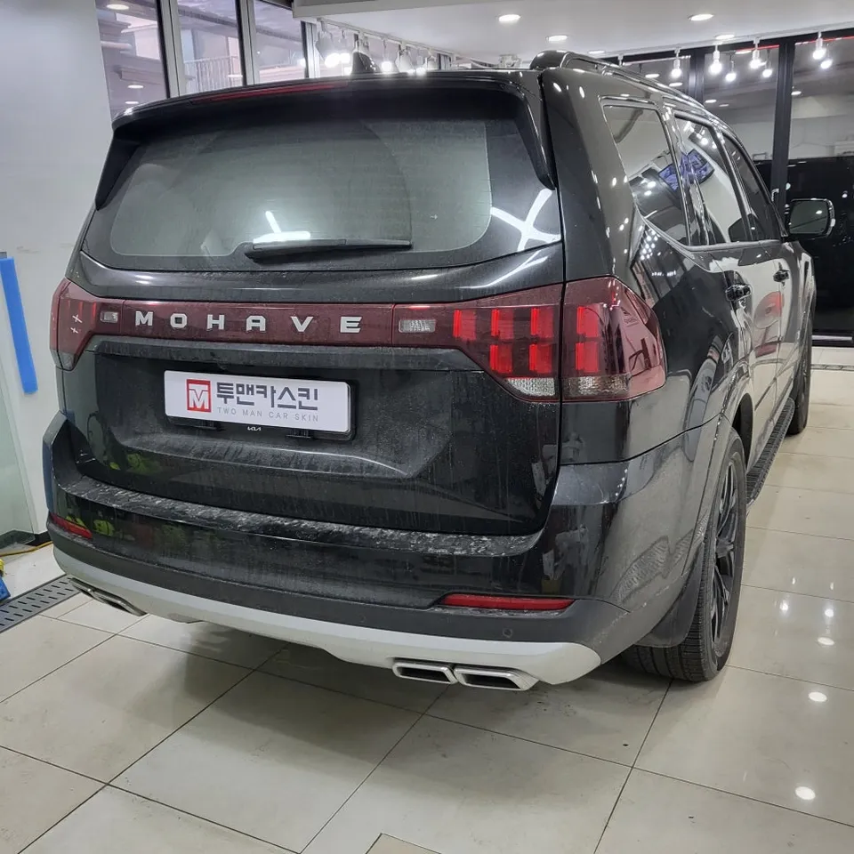 Kia Mohaveのカーラッピング事例|費用目安・仕上がり 施工写真 3-2