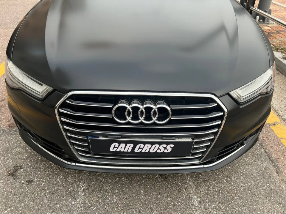 Audi A6のカーラッピング事例｜費用目安・仕上がり 施工写真 4-1
