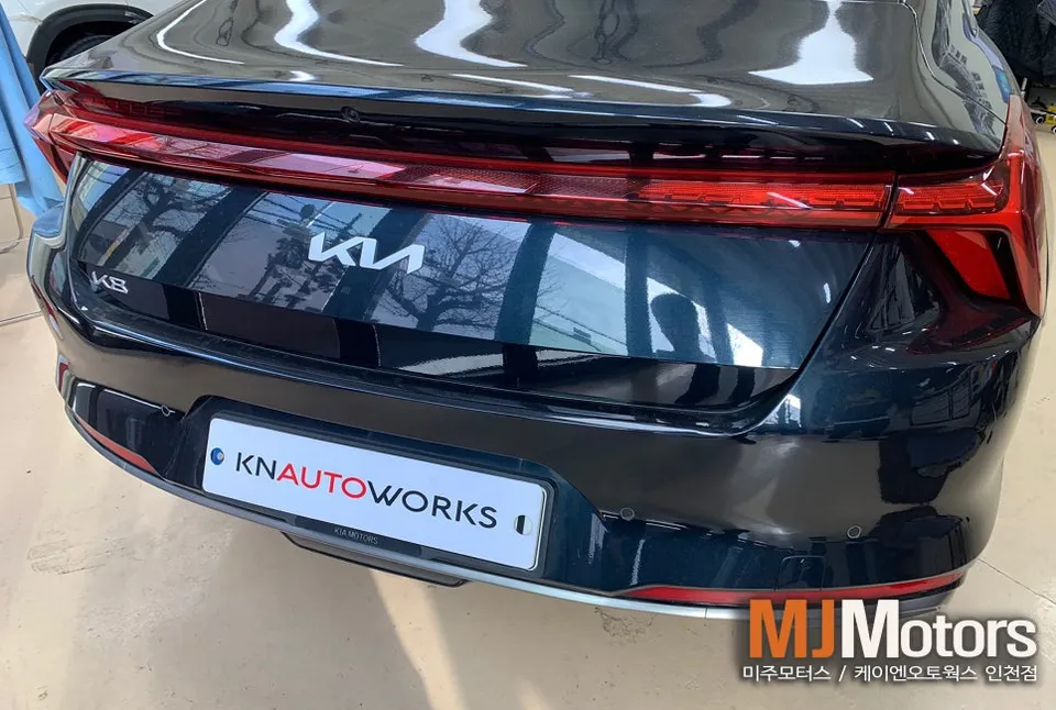 Kia K8 Power Tailgate Review — Seamless Upgrade Before