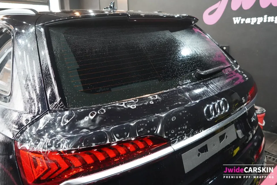 Audi Q7 ppf - Audi Q7 PPF Installation Review - Superior Protection photo 4