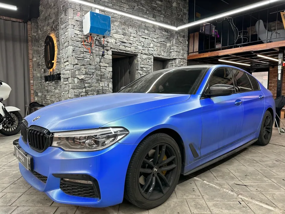 BMW 5 Series G30 vinyl wrap - BMW 5 Series G30 Vinyl Wrap Removal Review photo 3