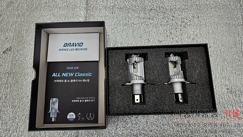 Hyundai Porter 2 lighting upgrade - Hyundai Porter 2 LED Lighting Upgrade Review photo 3