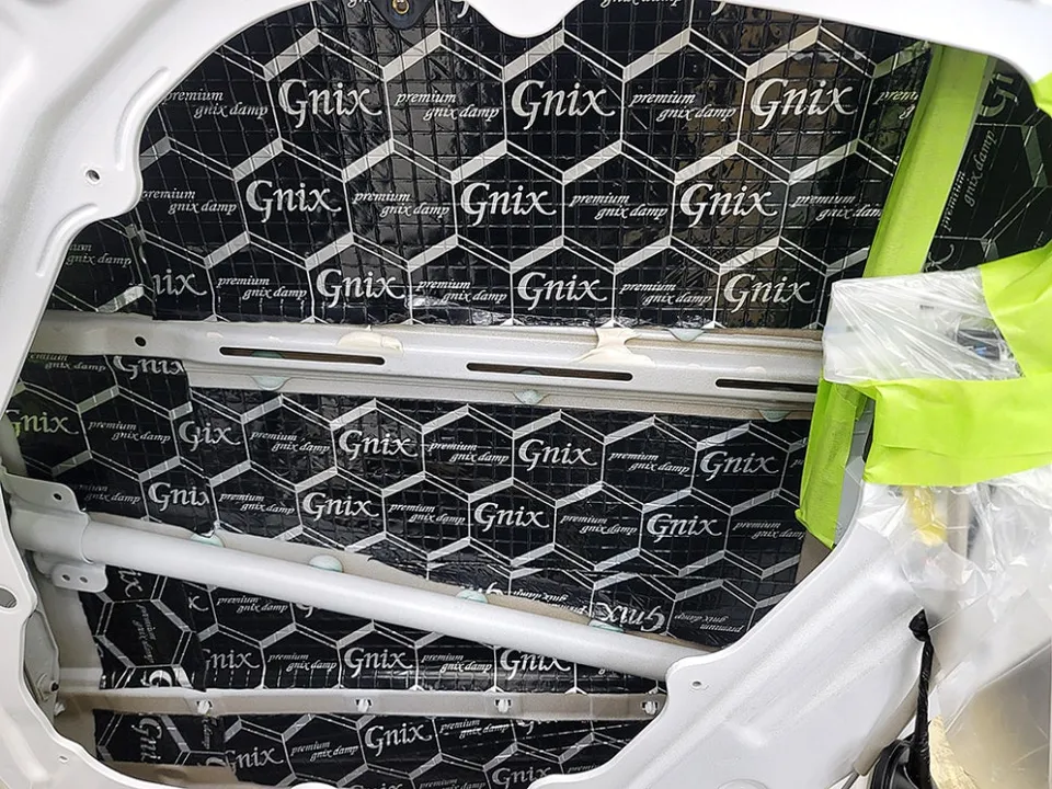 Hyundai Santa Fe soundproofing - Hyundai Santa Fe Soundproofing Review: Noise Reduction & Cost photo 5