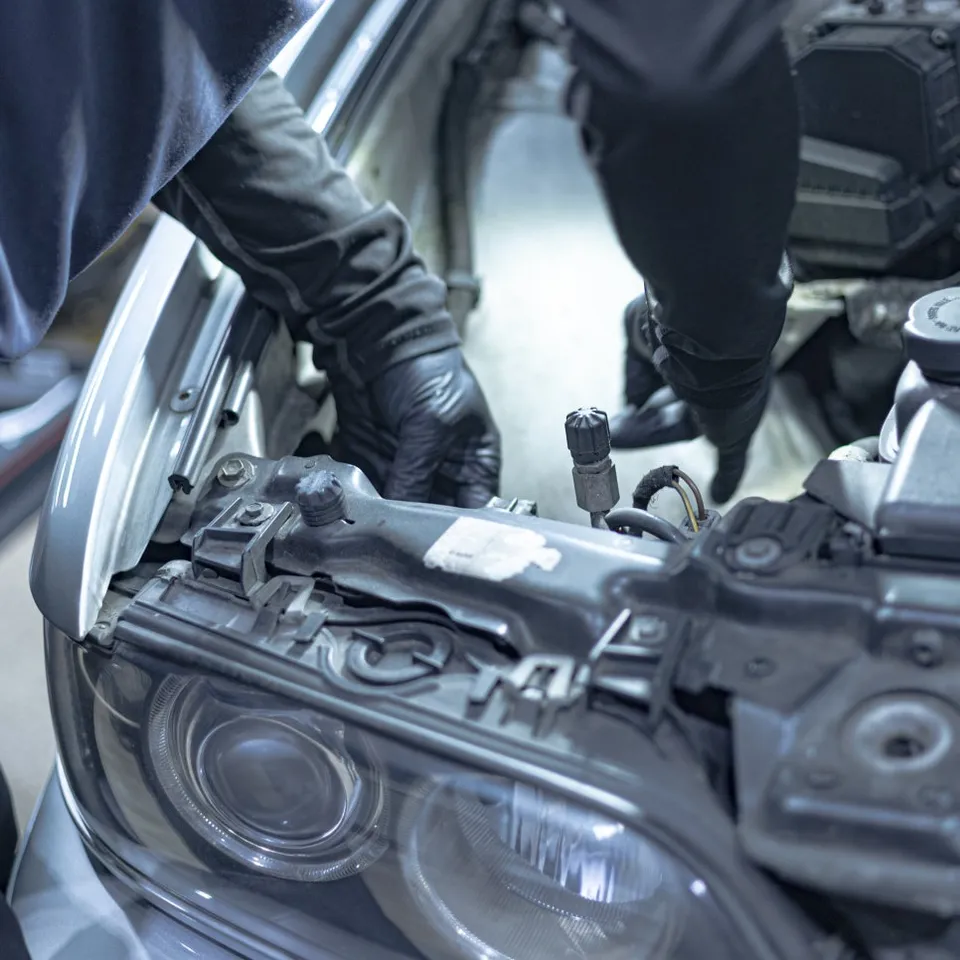 BMW 5 Series body repair - BMW 5 Series Body Repair & Painting Review — Cost & Results photo 3