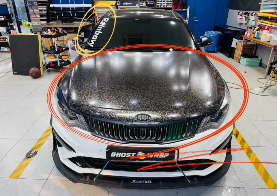 Kia K5のカーラッピング事例｜古いフィルム除去と仕上がり 施工写真 2-1