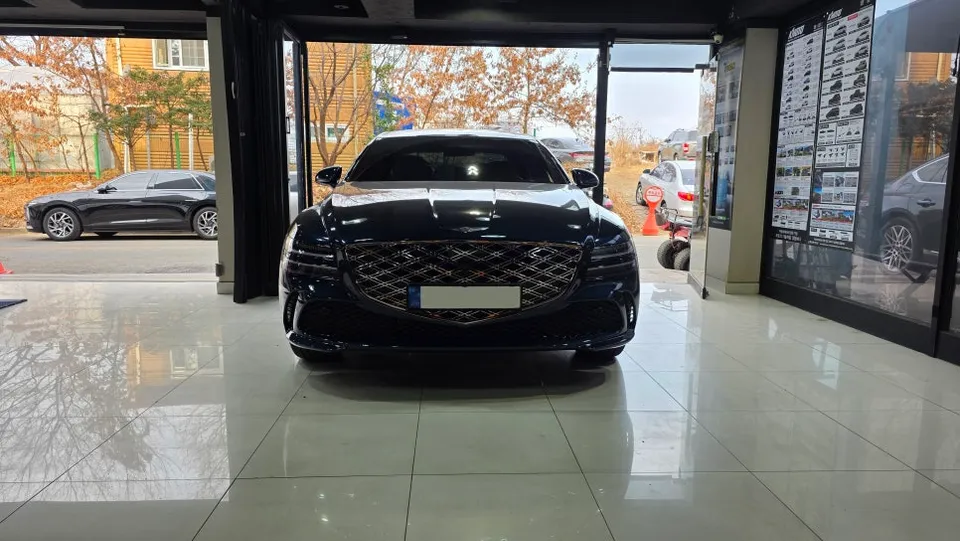 Genesis G80 soundproofing installation result