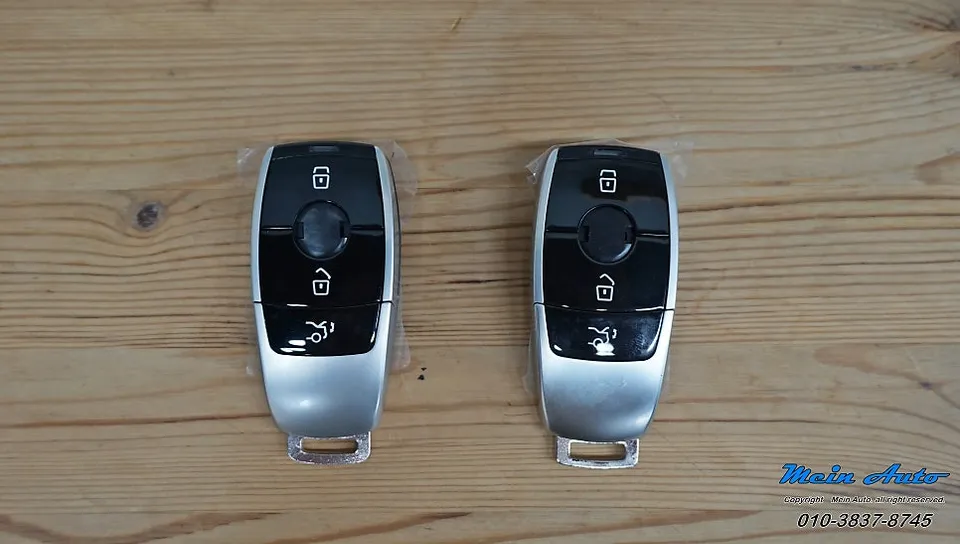 Mercedes-Benz Eクラスのカーラッピング事例|費用目安・仕上がり 施工写真 2-2