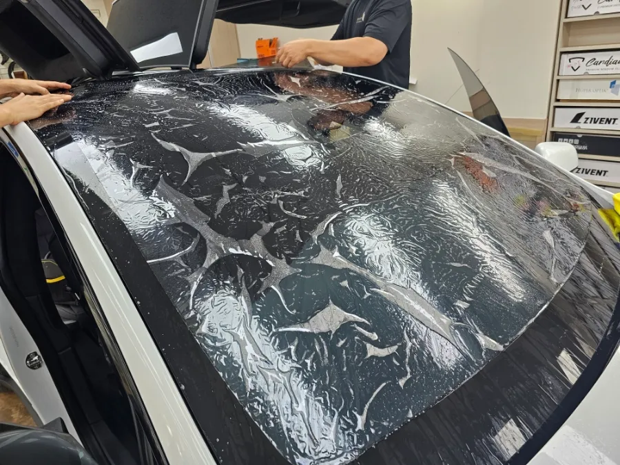 Tesla Model Xのカーフィルム施工事例｜費用目安と仕上がり 施工写真 5