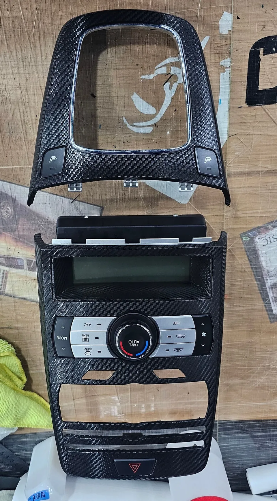 Genesis Coupeのカーラッピング事例｜費用目安・仕上がり 施工写真 2-2