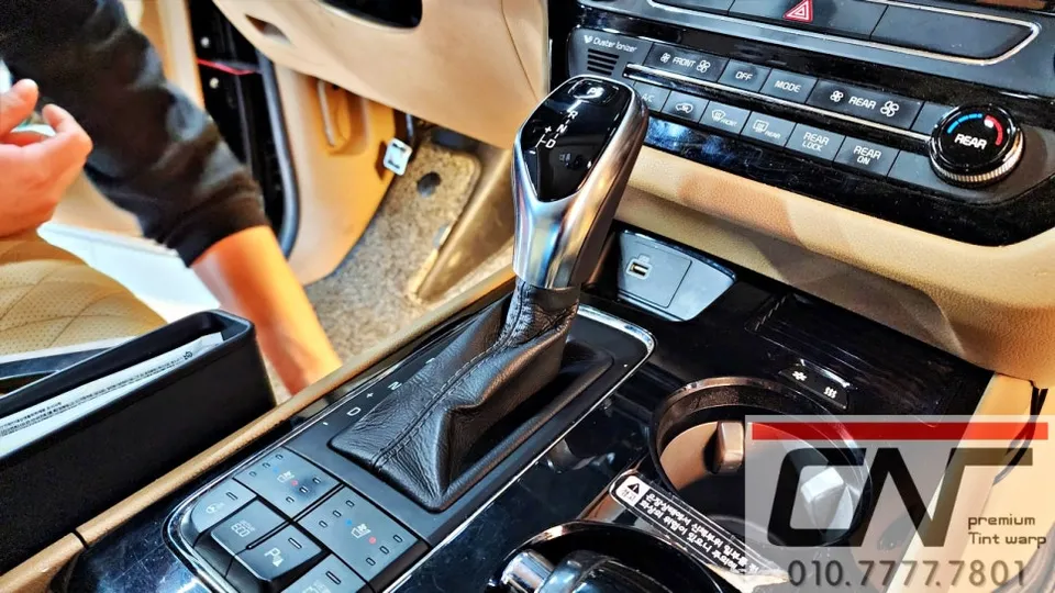 Kia Carnival KA4 steering wheel - Kia Carnival KA4 Steering Wheel Customization Review photo 3