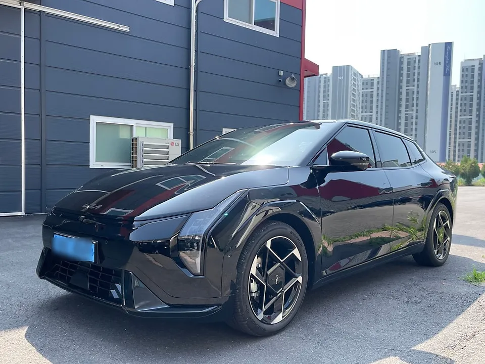 Kia EV4のホイールリペア・塗装事例 施工写真 5