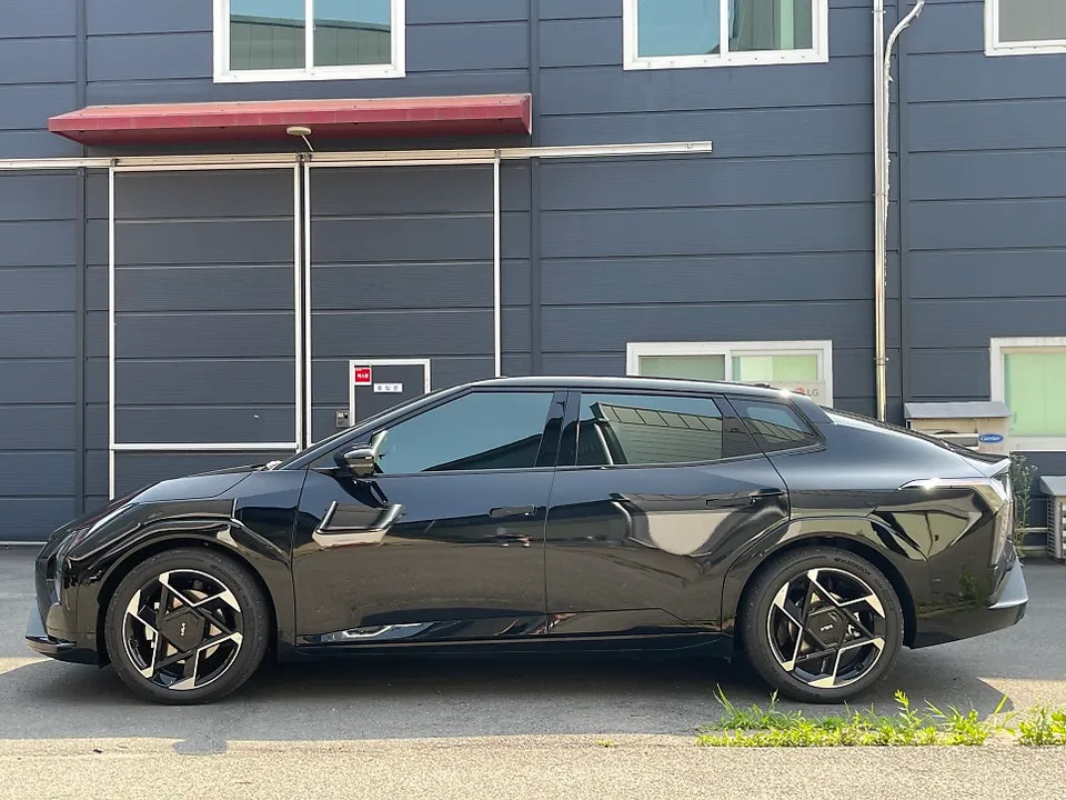 Kia EV4のホイールリペア・塗装事例 施工写真 6