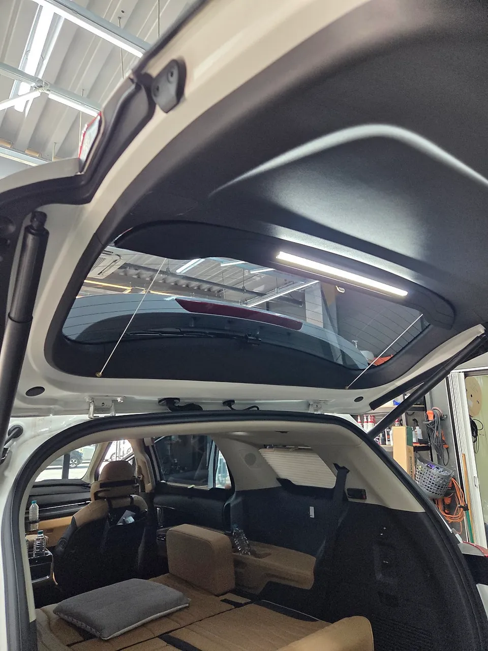 Kia Carnival 4th Genのカーフィルム施工事例｜費用目安・仕上がり 施工写真 1-2