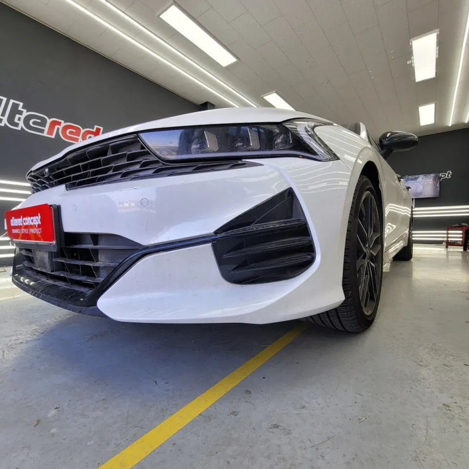 Kia K5 DL3のカーラッピング事例|費用目安・仕上がり 施工写真 2-1